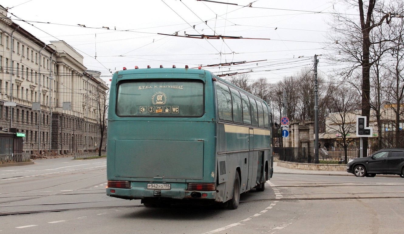 Санкт-Петербург, Mercedes-Benz O303-15RHD № Р 942 УО 198