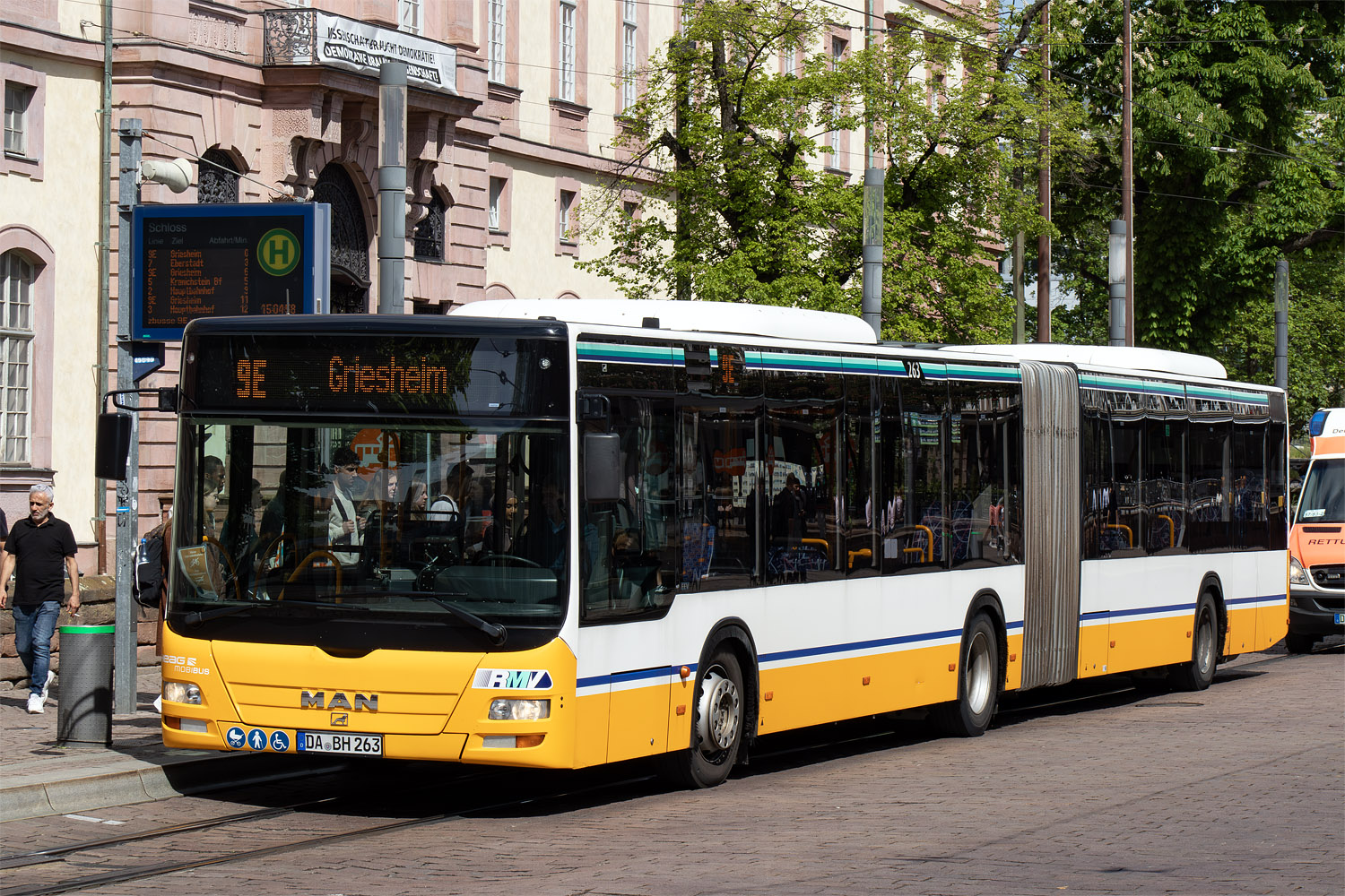 Hessen, MAN A23 Lion's City G NG323 sz.: 263; Hessen — SEV · Straßenbahn Darmstadt · Schloss <> Griesheim · 15.04.2024 — 05.05.2024