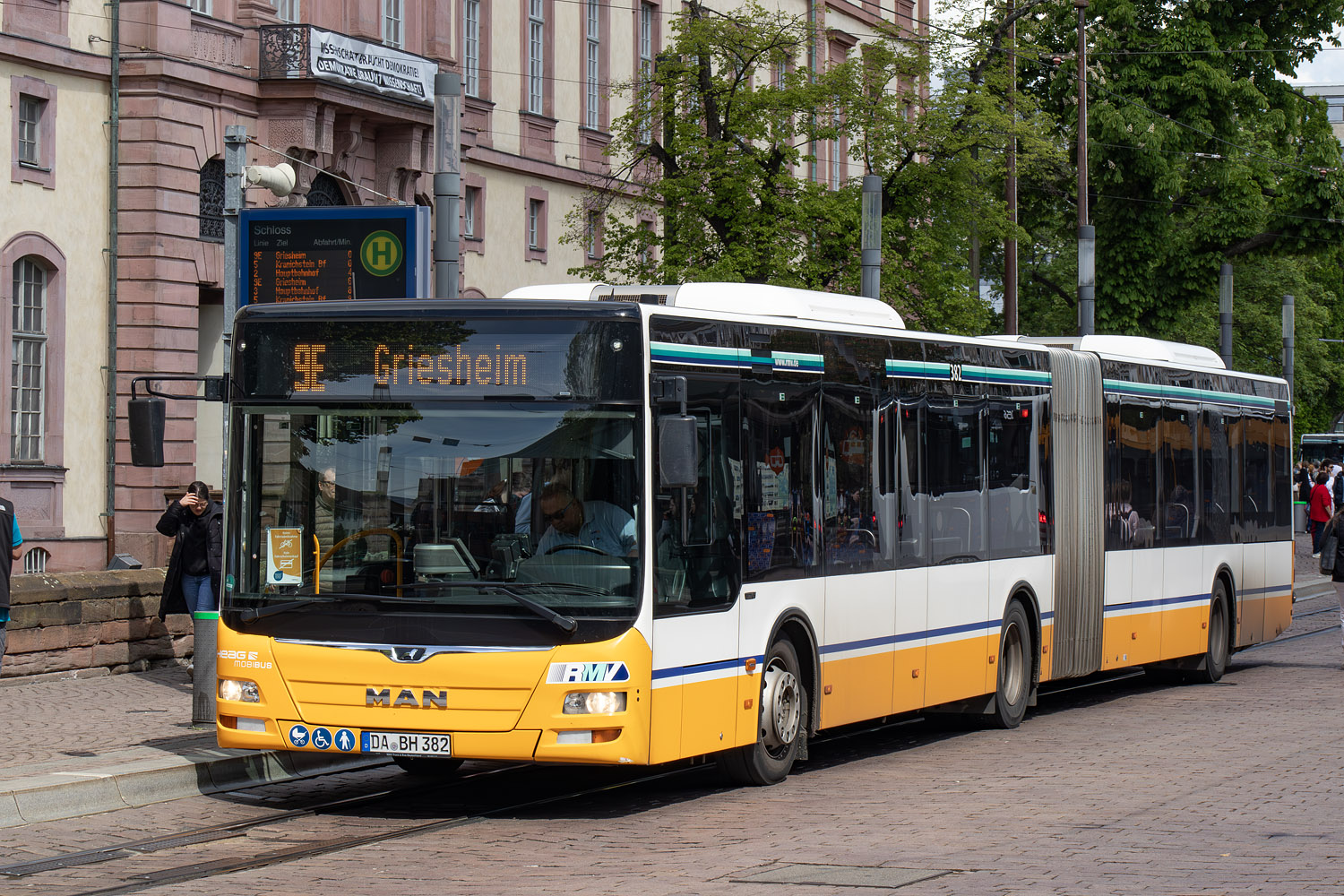 Гессен, MAN A23 Lion's City G NG323 № 382; Гессен — SEV · Straßenbahn Darmstadt · Schloss <> Griesheim · 15.04.2024 — 05.05.2024