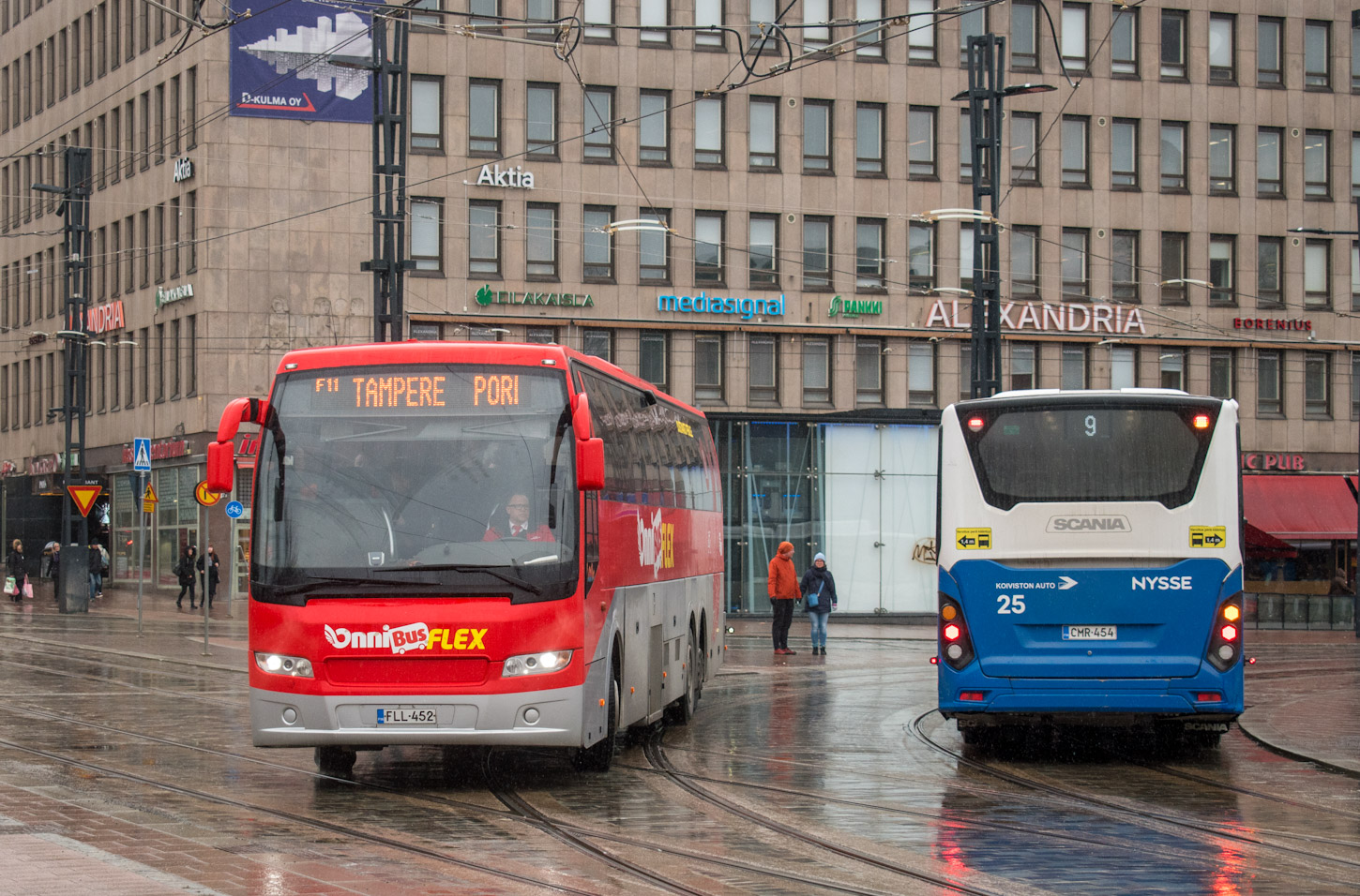 Финляндия, Carrus 9700H NG № 20; Финляндия, Scania Citywide LE Suburban № 25