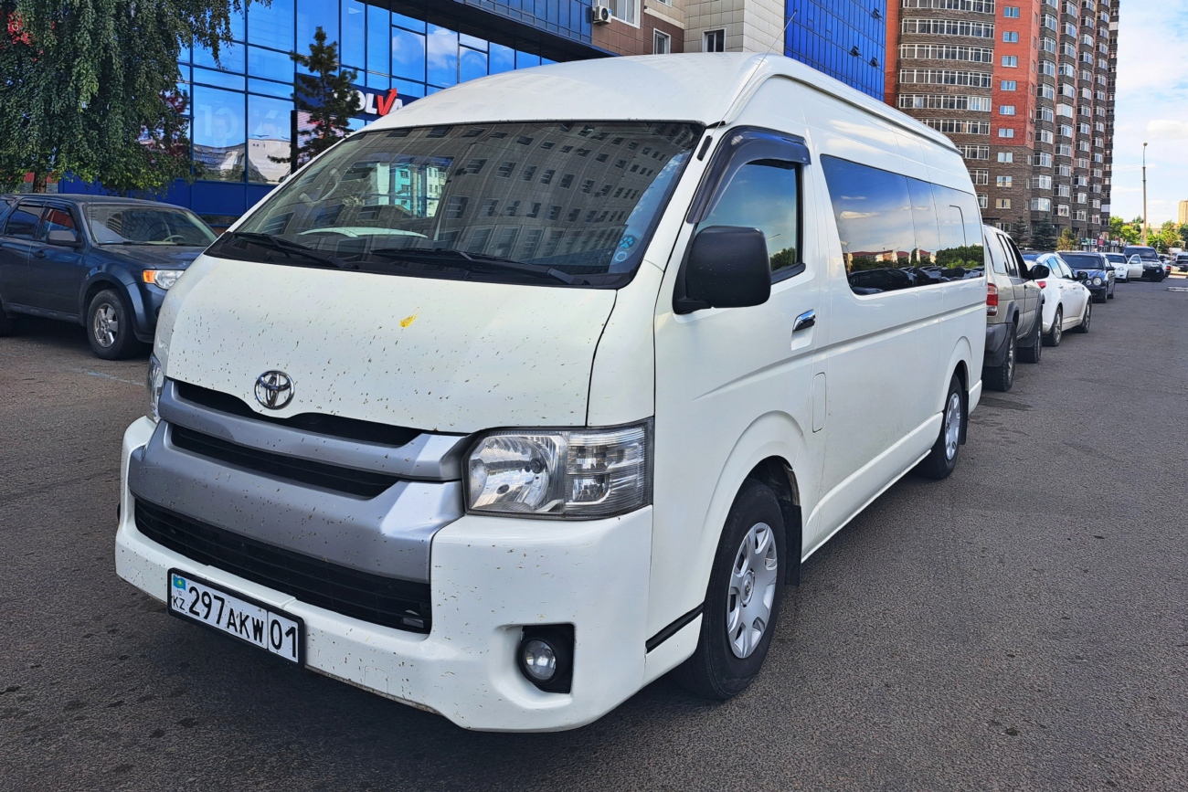 Astana, Toyota HiAce TRH223L č. 297 AKW 01