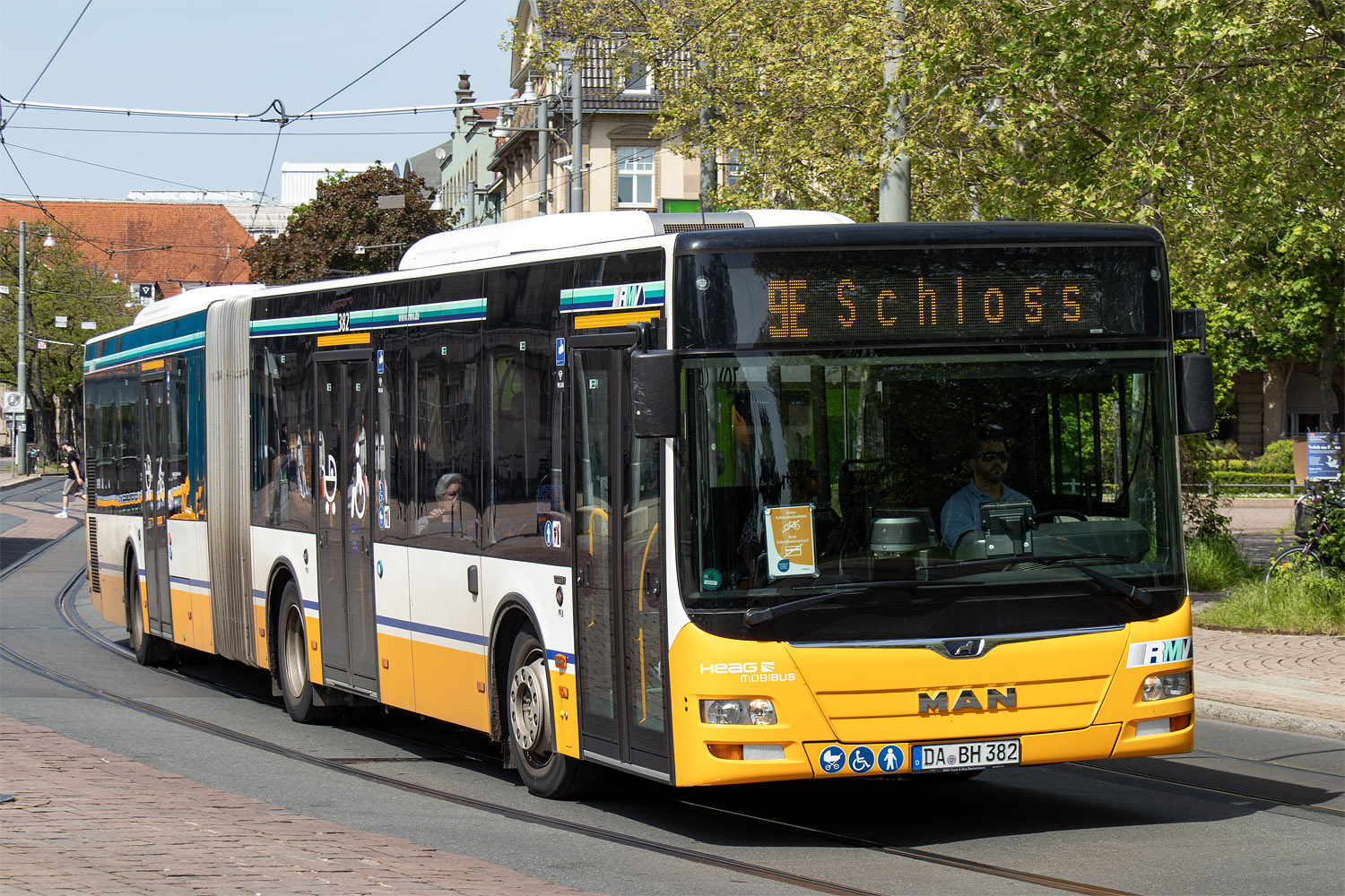 Гессен, MAN A23 Lion's City G NG323 № 382; Гессен — SEV · Straßenbahn Darmstadt · Schloss <> Griesheim · 15.04.2024 — 05.05.2024