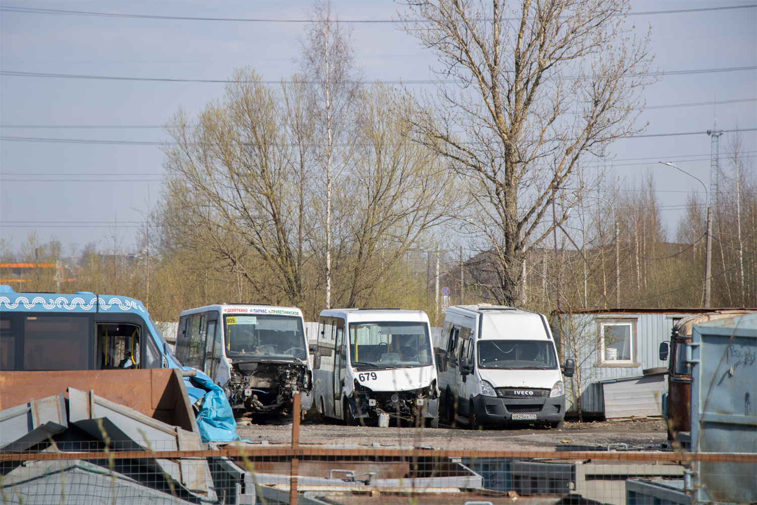 Санкт-Петербург, Нижегородец-2227UT (IVECO Daily) № В 825 НХ 178; Санкт-Петербург — Автобусные парки и стоянки; Санкт-Петербург — Автобусы без номеров (не новые)