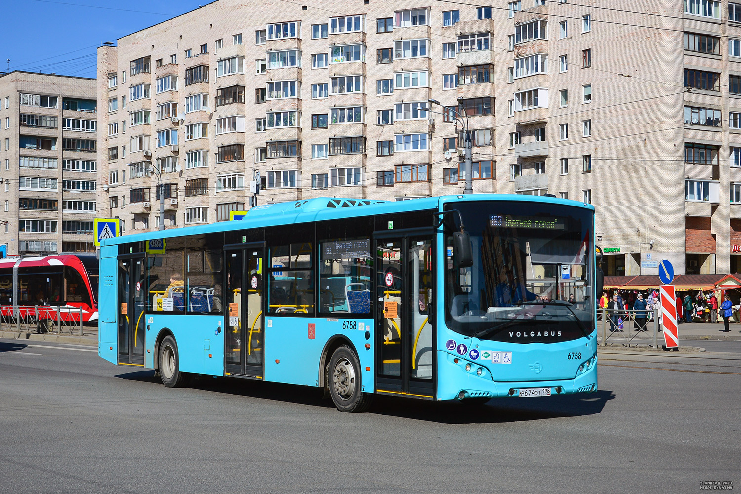 Sankt Petersburg, Volgabus-5270.G2 (LNG) Nr 6758