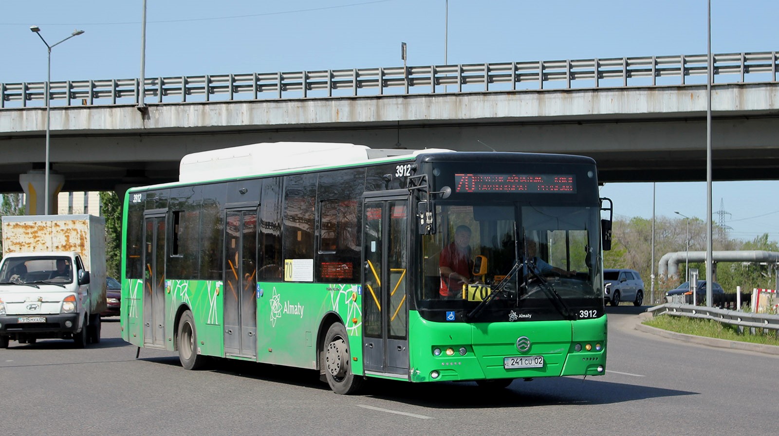 Алматы, Golden Dragon XML6125CN (Hyundai Trans Auto) № 3912