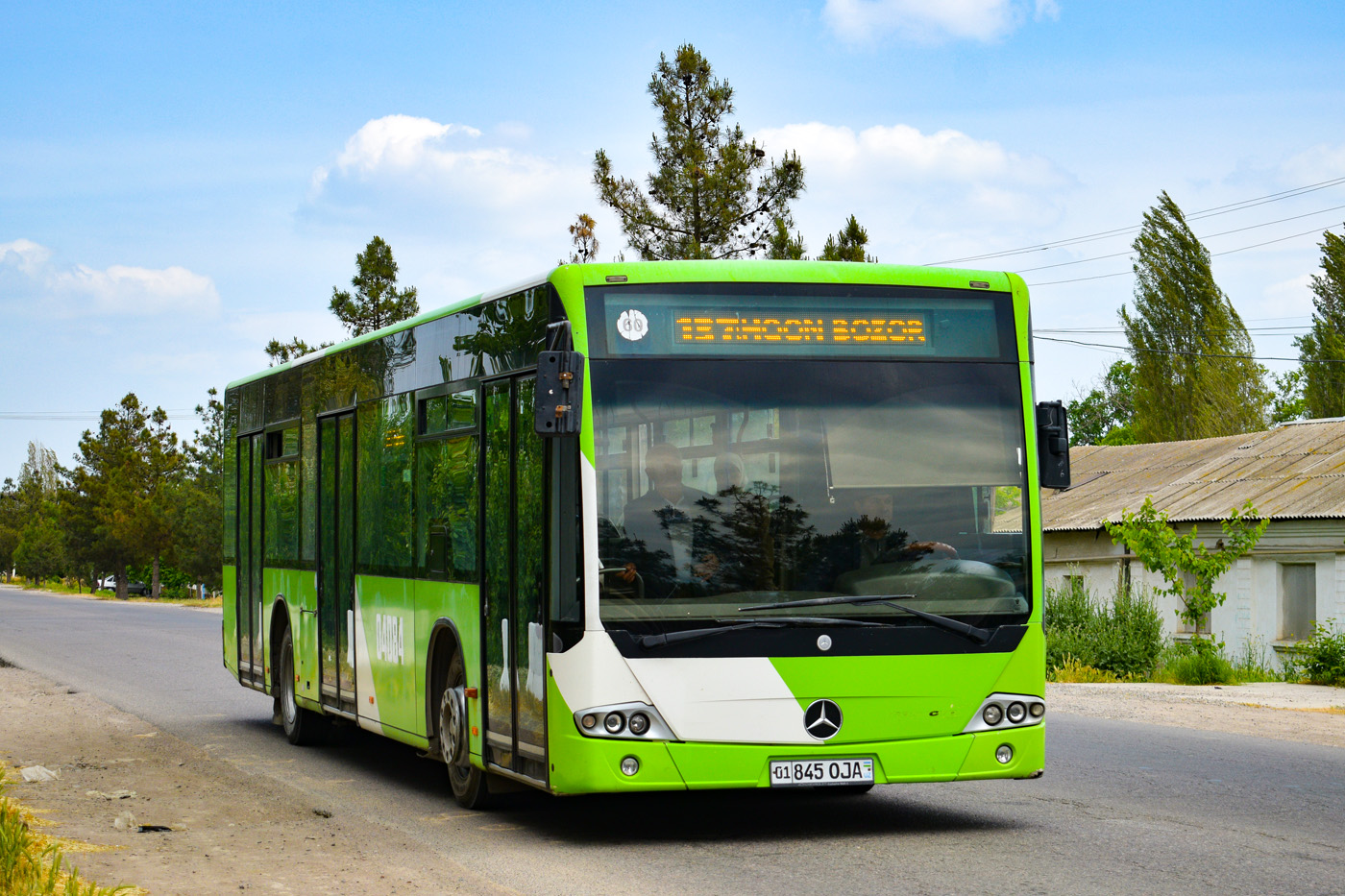 Узбекистан, Mercedes-Benz Conecto II № 04084