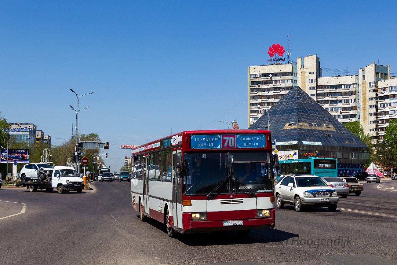 Karagandy province, Mercedes-Benz O405 № 114 AA 09