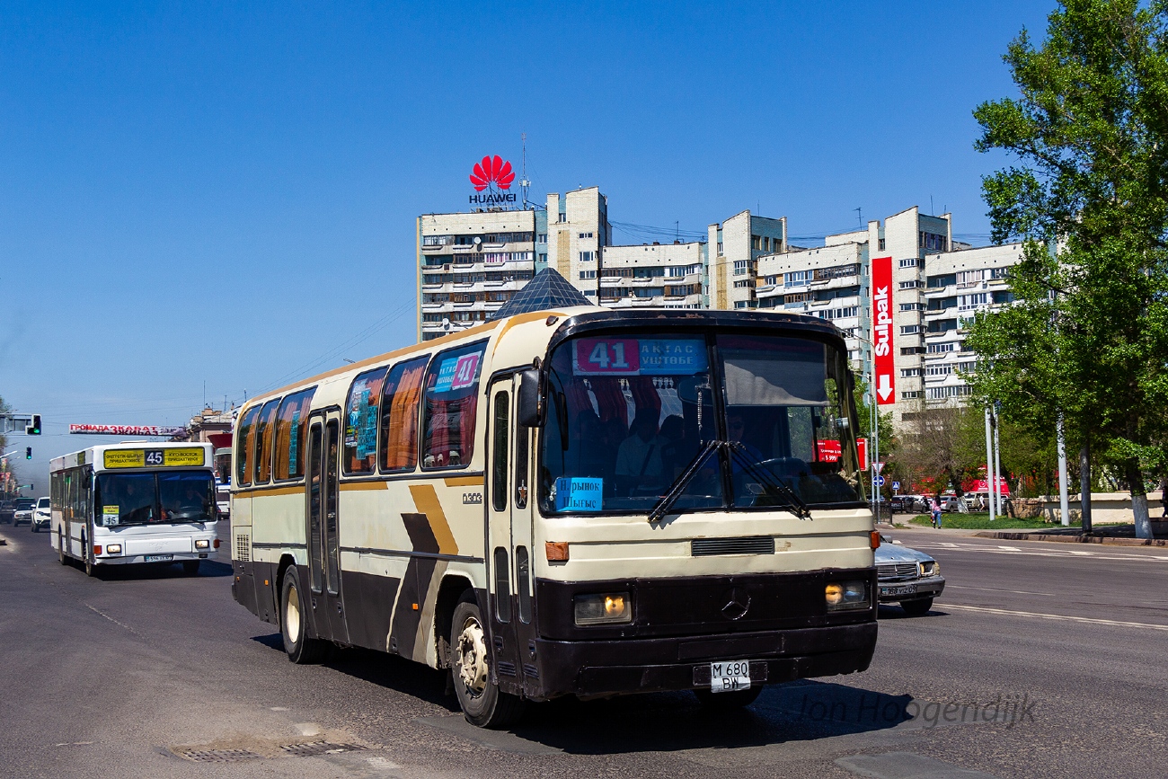 Карагандинская область, MAN A10 NL202 № 596 AY 09; Карагандинская область, Mercedes-Benz O303-13KHP-L № M 680 BW