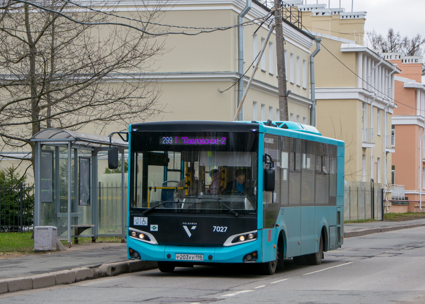 Szentpétervár, Volgabus-4298.G4 (LNG) sz.: 7027