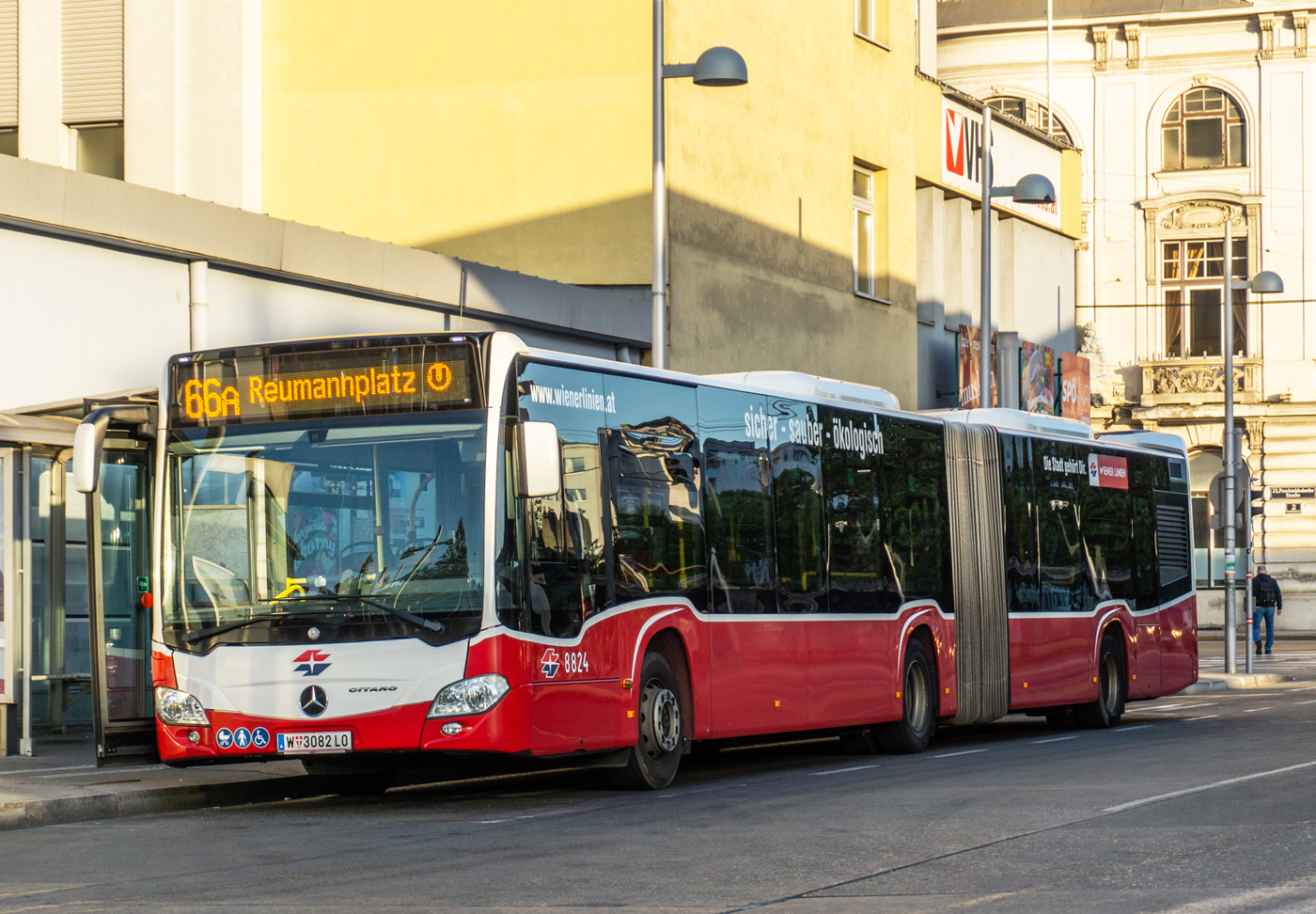 Австрия, Mercedes-Benz Citaro C2 G № 8824