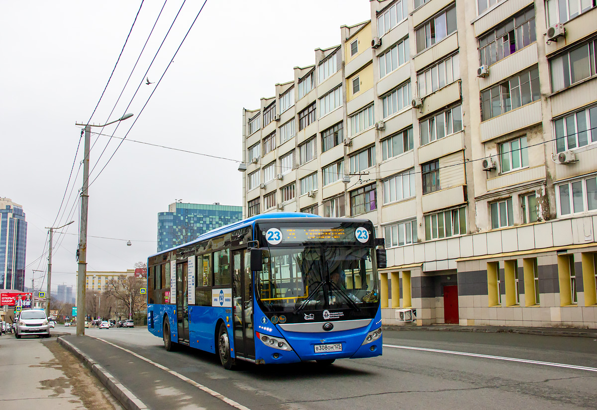 Приморский край, Yutong ZK6118HGA № В 308 ОН 125