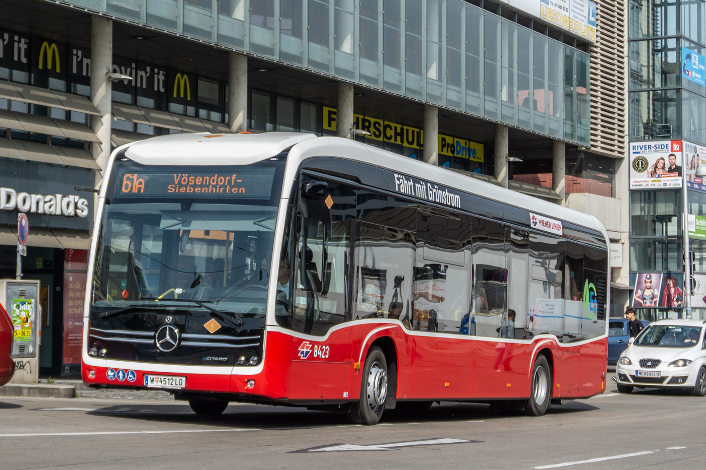 Австрия, Mercedes-Benz eCitaro № 8423