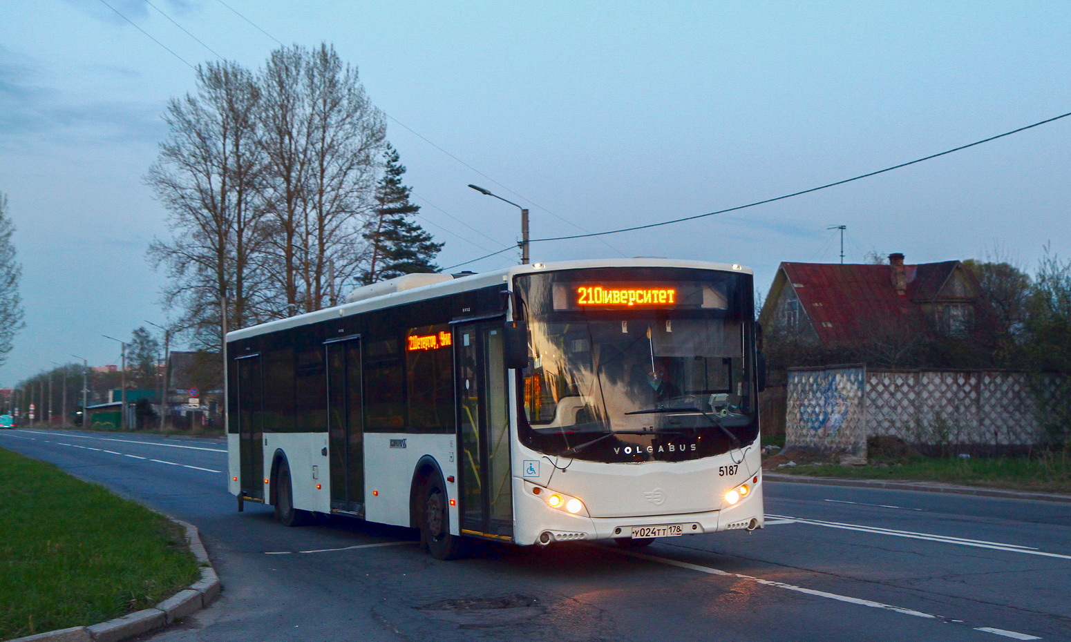 Санкт-Петербург, Volgabus-5270.00 № 5187