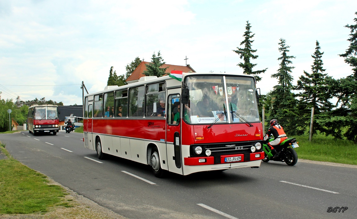 Саксония, Ikarus 250.67 № 13-8706; Венгрия — IV. Nemzetközi Ikarus Találkozó, Tapolca (2024)