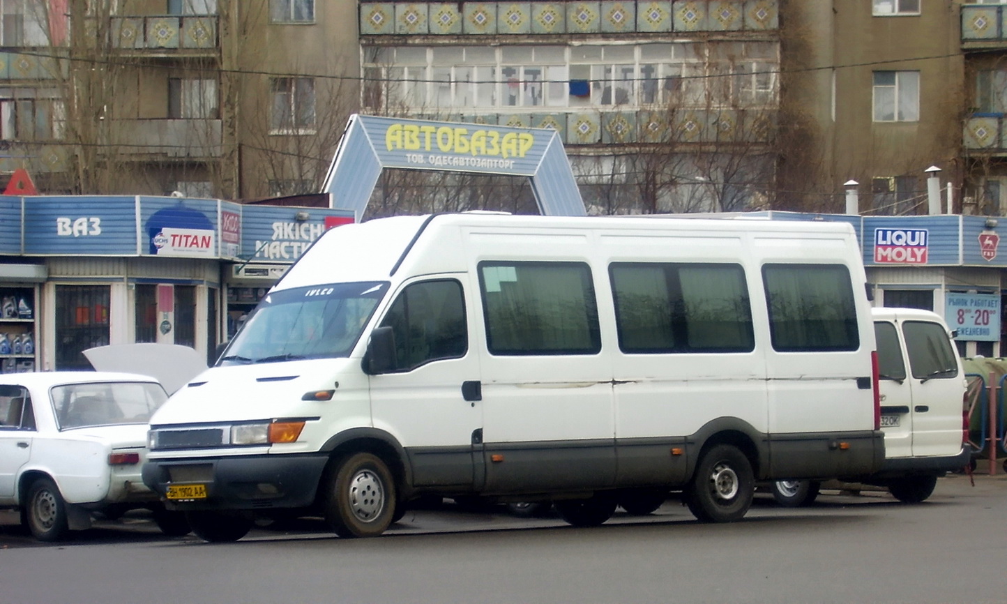 Одесская область, IVECO Daily 35C13 № BH 1902 AA