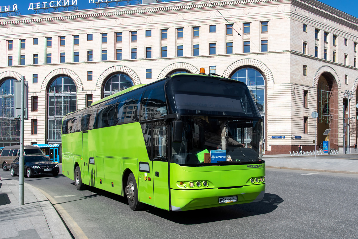 Moskva, Beifang BFC6123 č. Р 952 ММ 777