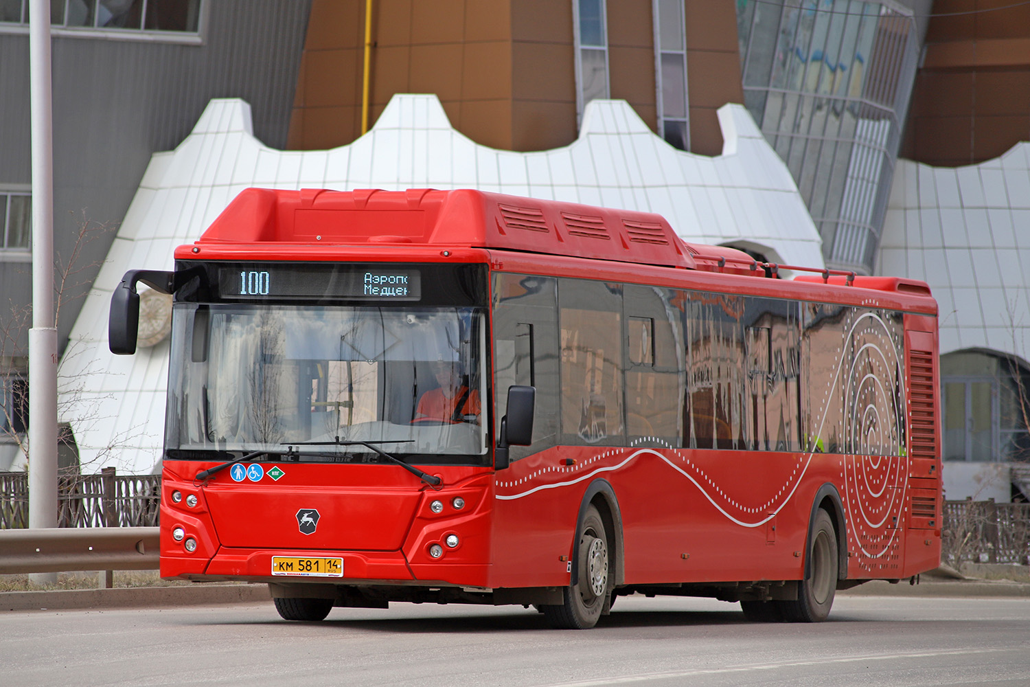 Саха (Якутия), ЛиАЗ-5292.67 (CNG) № КМ 581 14