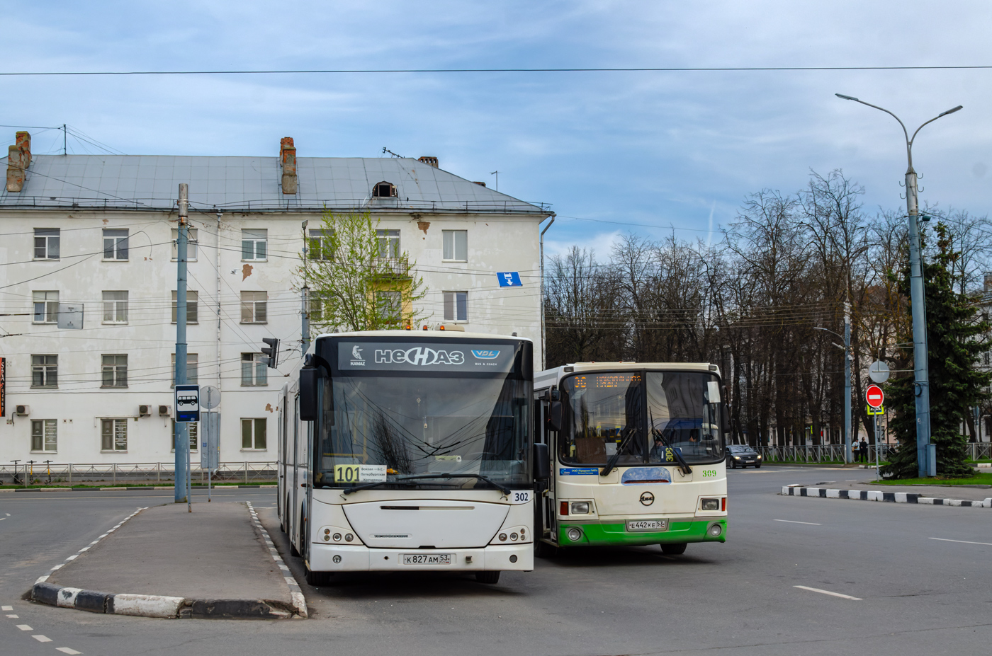 Novgorodi terület, VDL-НефАЗ-52995 Transit sz.: 302