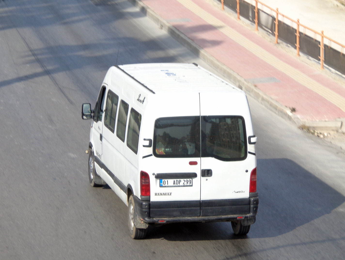 Турция, Renault Master II № 01 ADP 299