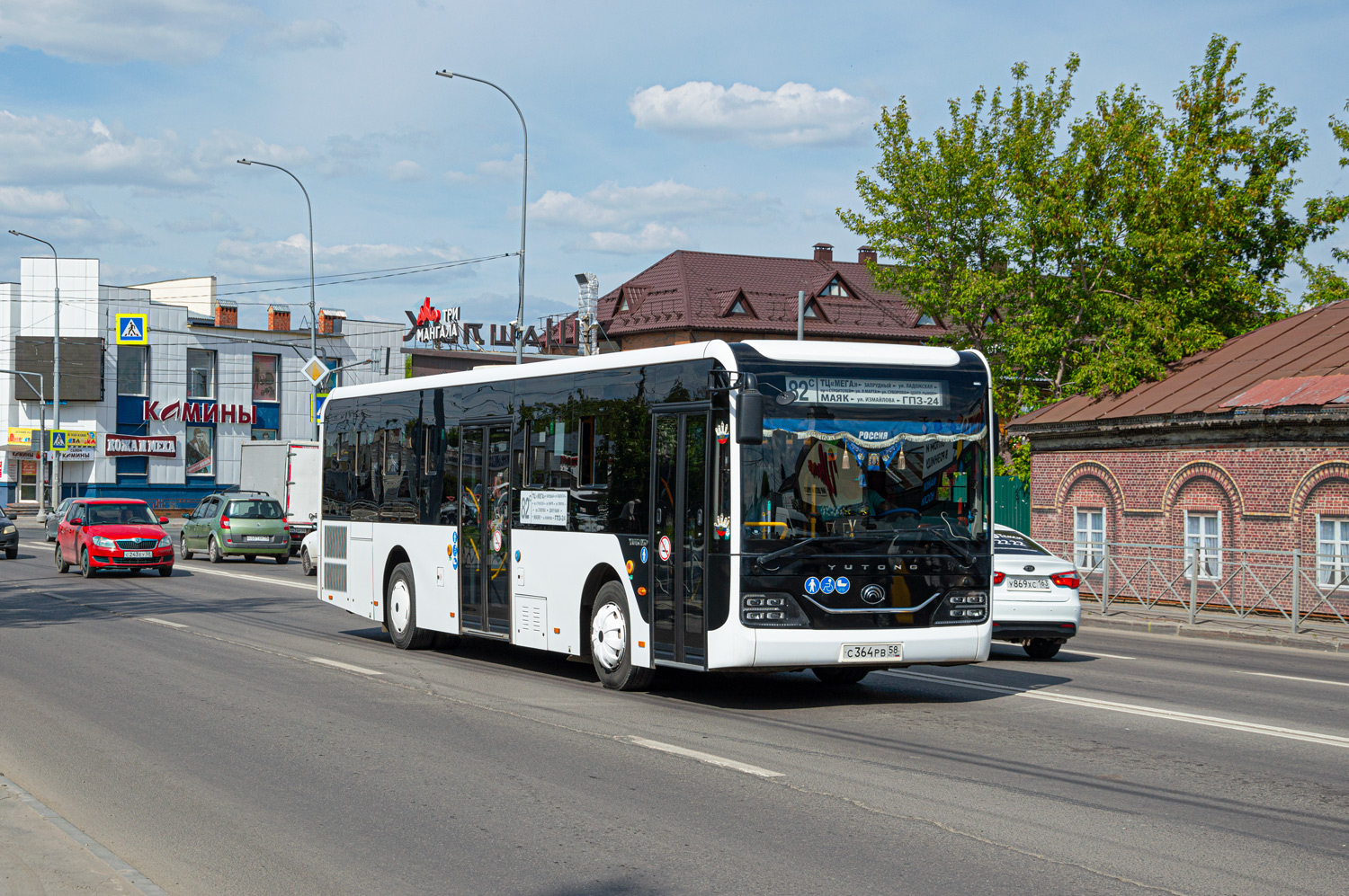 Пензенская область, Yutong ZK6116HG № С 364 РВ 58