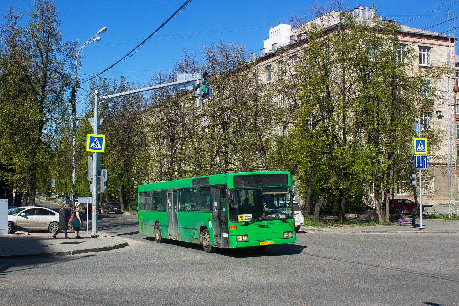 Свердловская область, Mercedes-Benz O405N № КМ 229 66