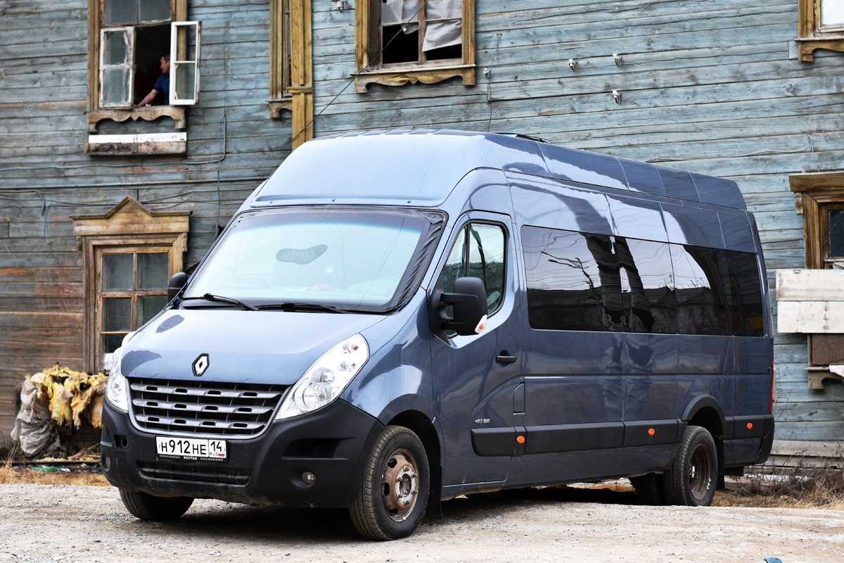 Саха (Якутия), Renault Master (NIAF01, НиАЗ) № Н 912 НЕ 14