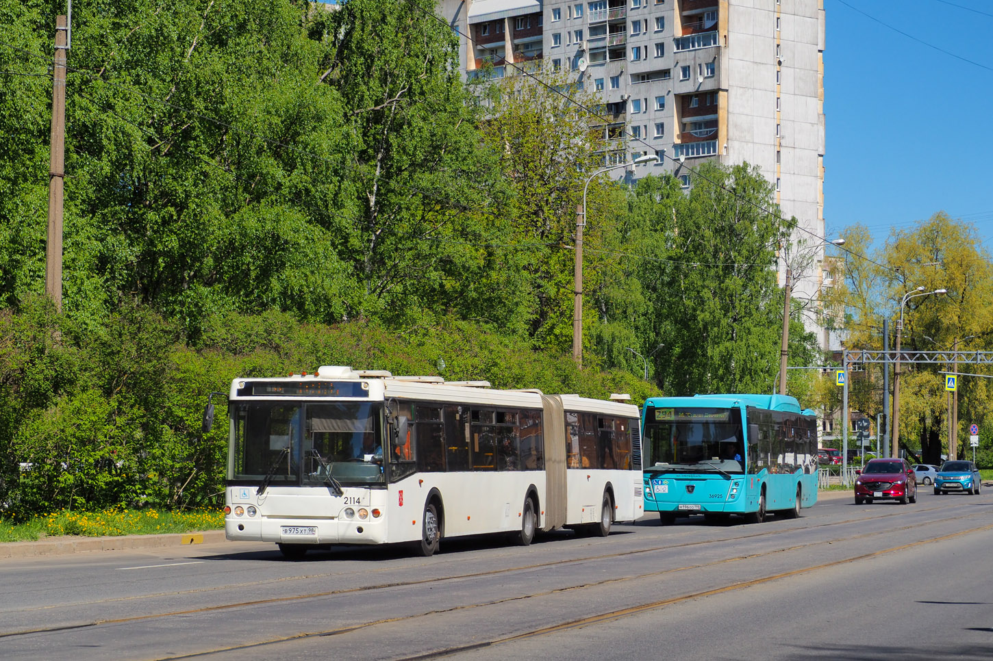 Sankt Petersburg, LiAZ-6213.20 Nr 2114