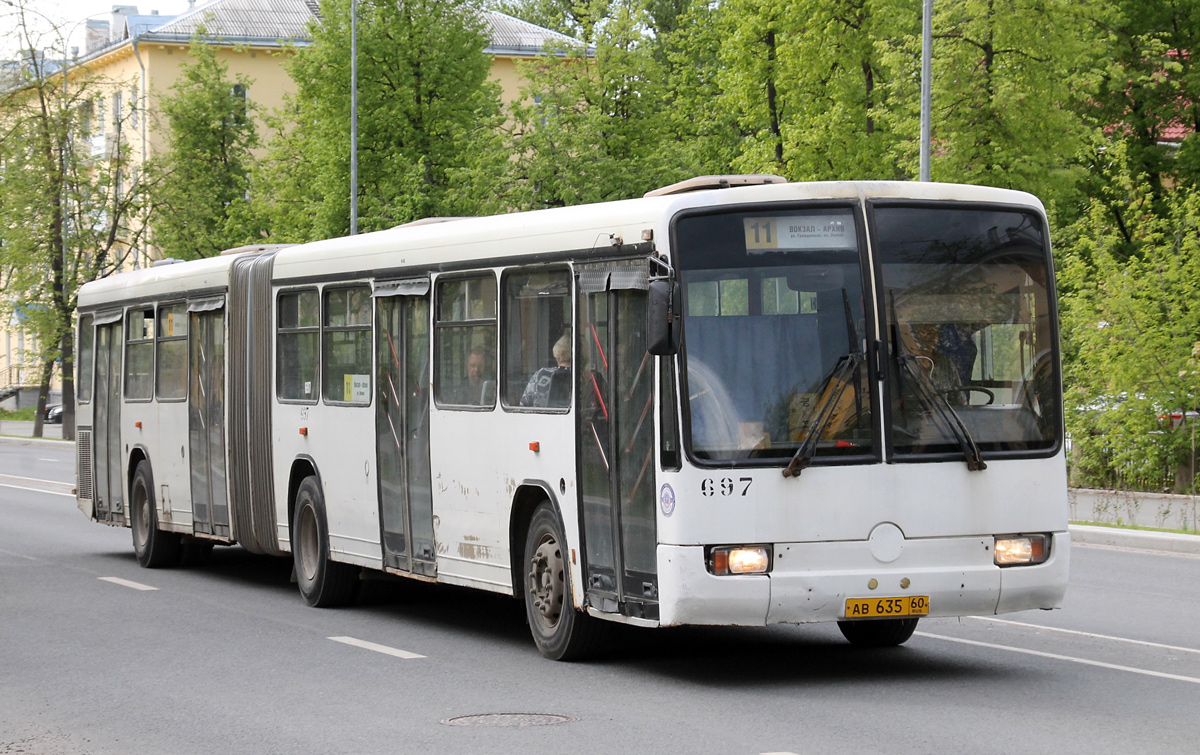 Псковская область, Mercedes-Benz O345G № 697