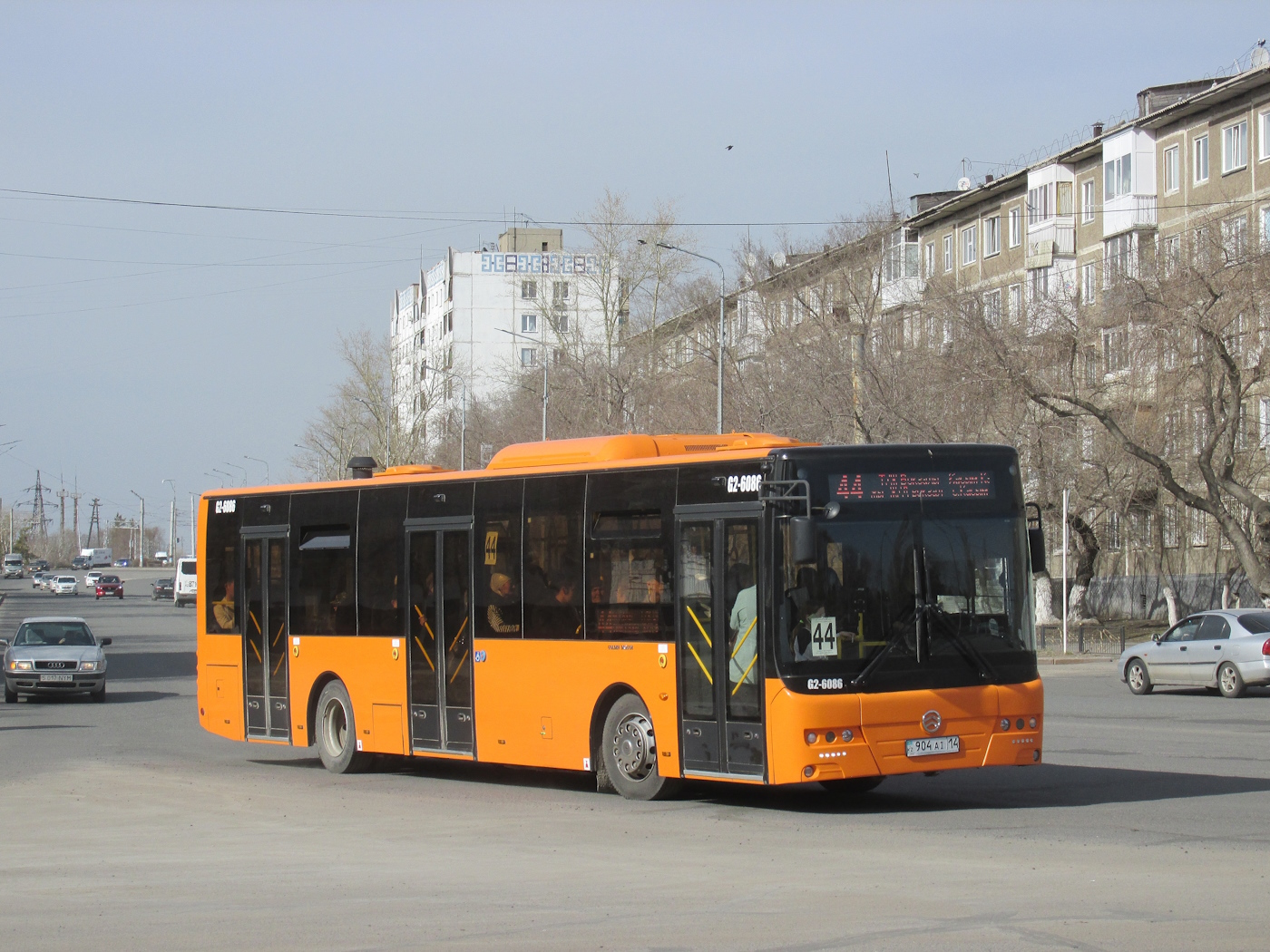 Павлодарская область, Golden Dragon XML6125CR (Hyundai Trans Auto) № G2-6086