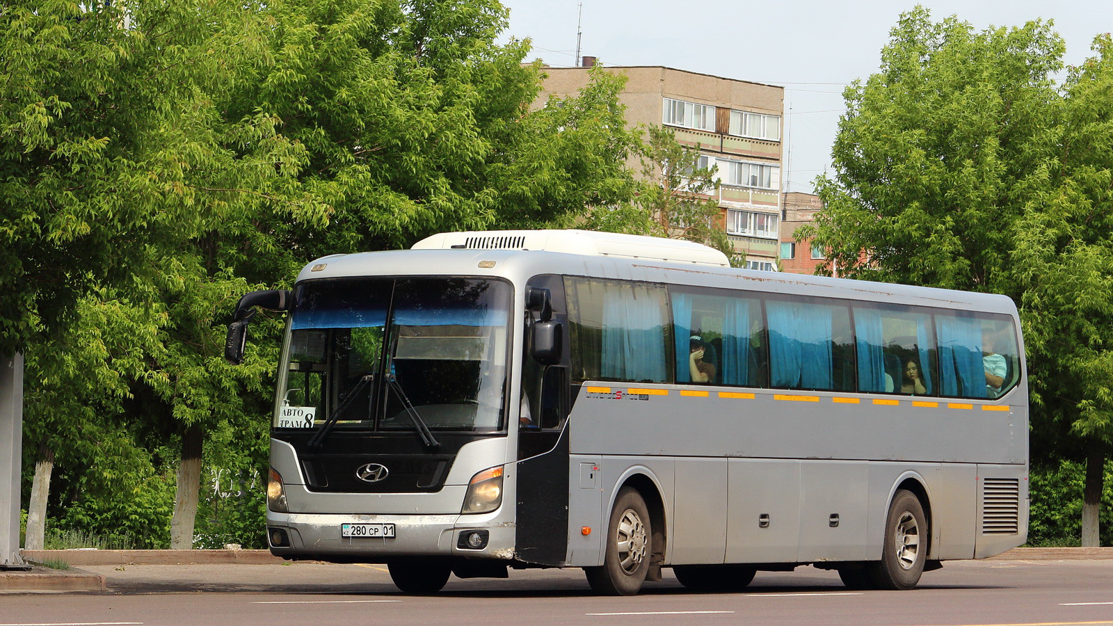 Астана, Hyundai Universe Space Luxury № 280 CP 01