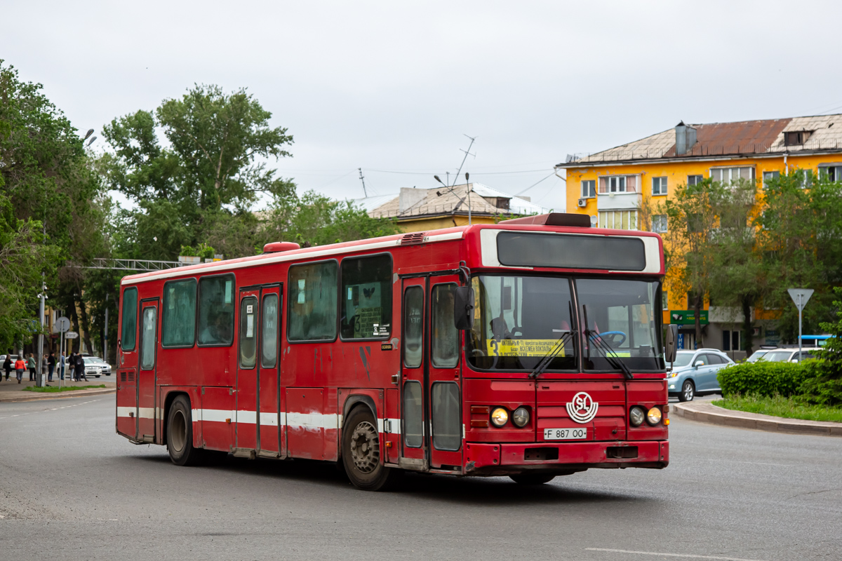 Восточно-Казахстанская область, Scania CN113CLB № F 887 OO