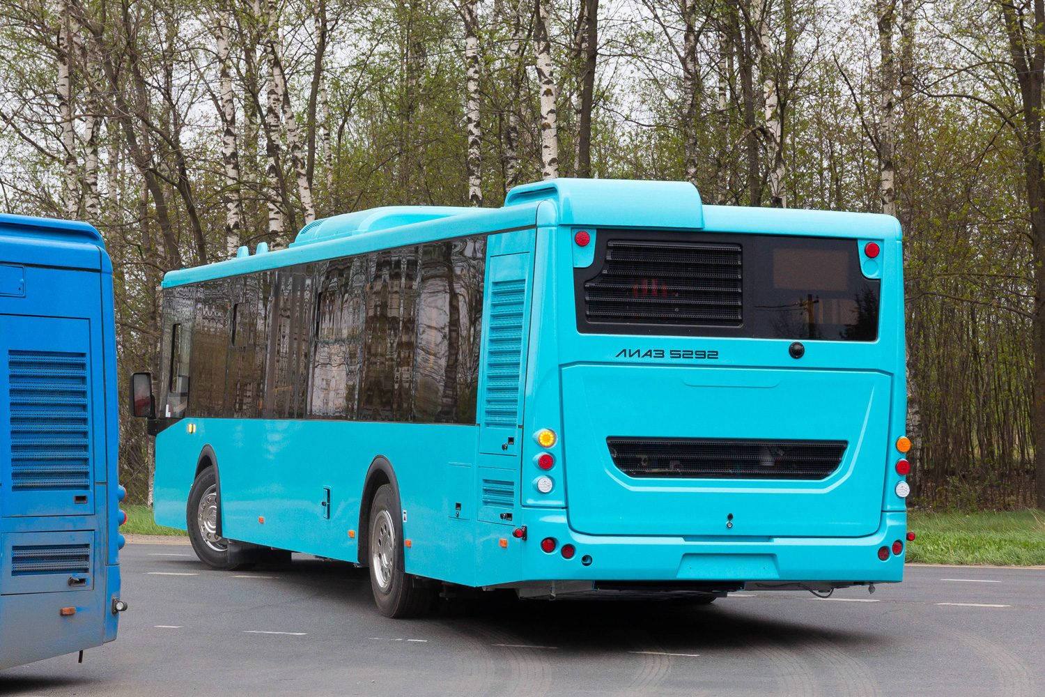 Sankt Peterburgas — New buses