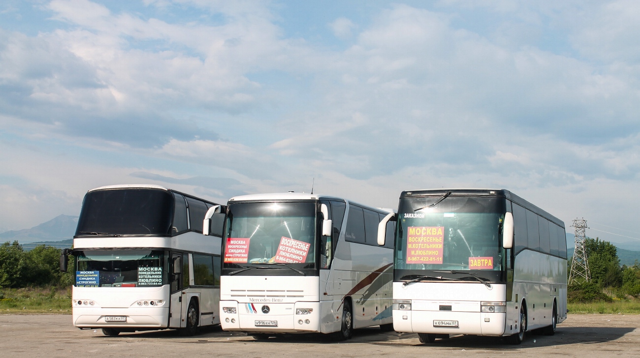 Kabardino-Balkaria, Mercedes-Benz O403SHD # Н 916 ХН 126; Kabardino-Balkaria, Van Hool T915 Acron # К 694 МН 07