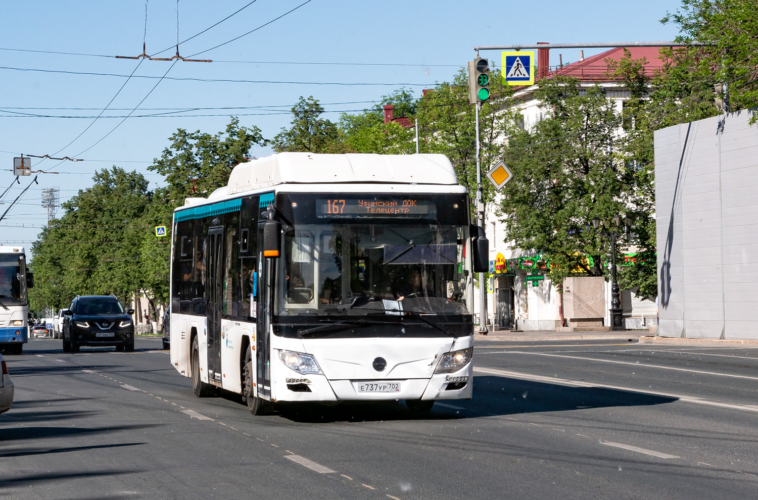 Башкортостан, Lotos-105C02 № Е 737 УР 702