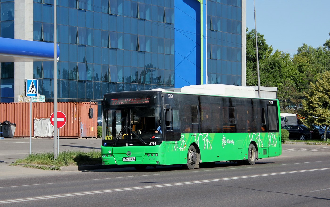 Алматы, Golden Dragon XML6125CN (Hyundai Trans Auto) № 3754