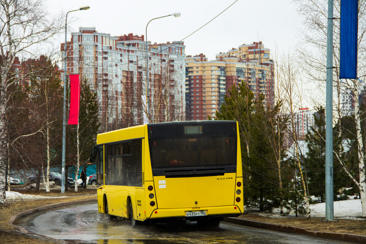 Ханты-Мансийский АО, МАЗ-206.086 № Е 435 РТ 186