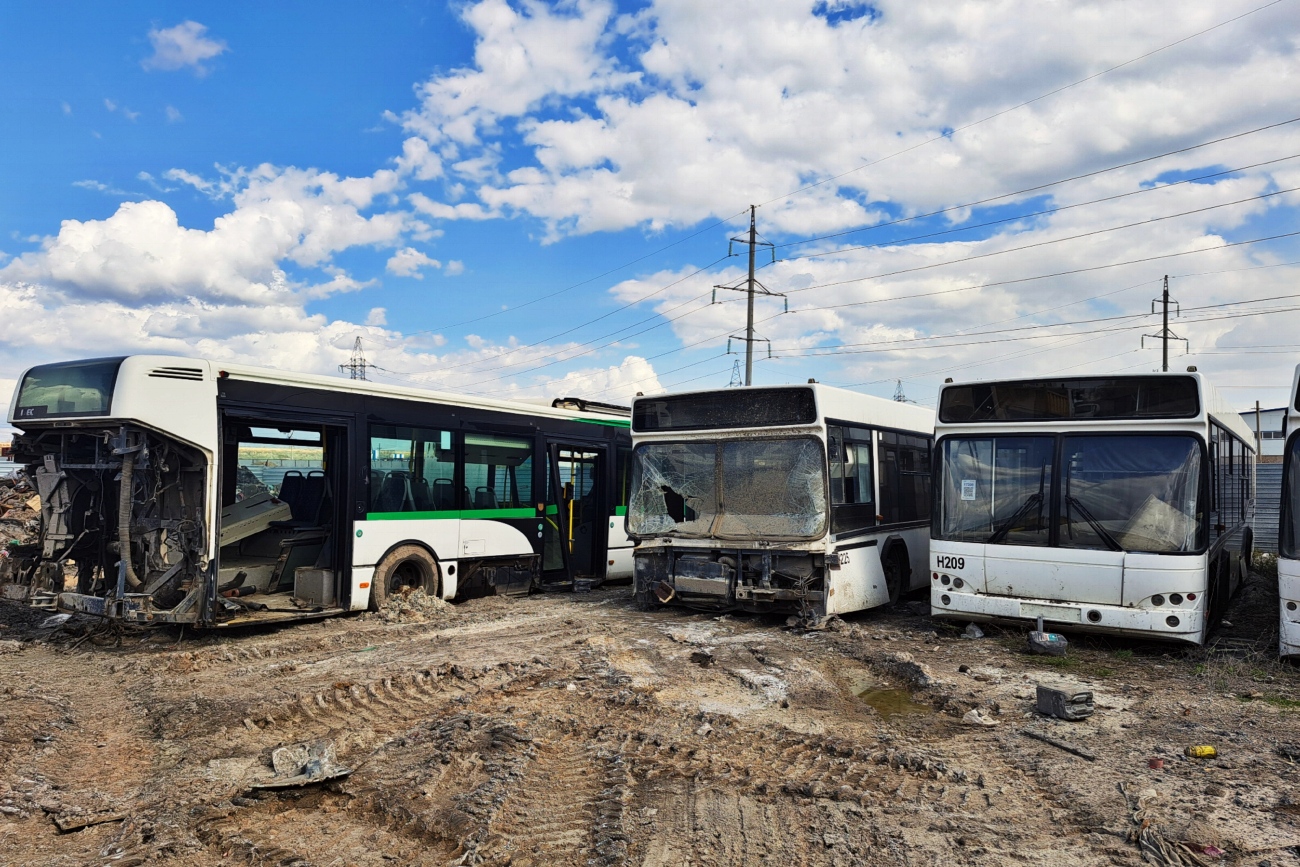Astana, MAZ-103.465 Nr. H209; Astana — Bus depot