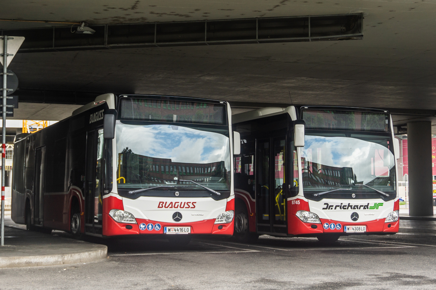 Австрия, Mercedes-Benz Citaro C2 № 90302