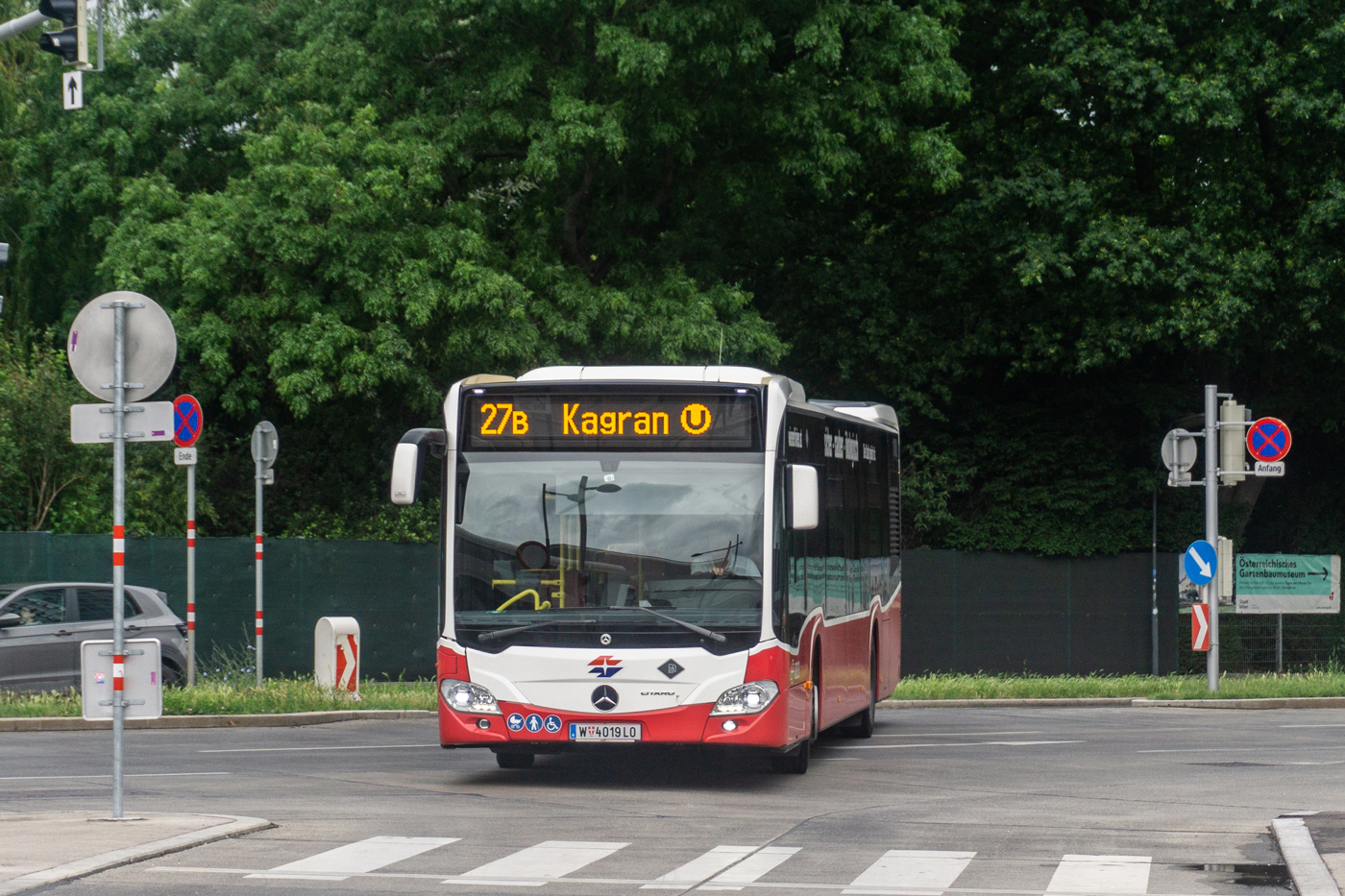 Австрия, Mercedes-Benz Citaro C2 № 8233