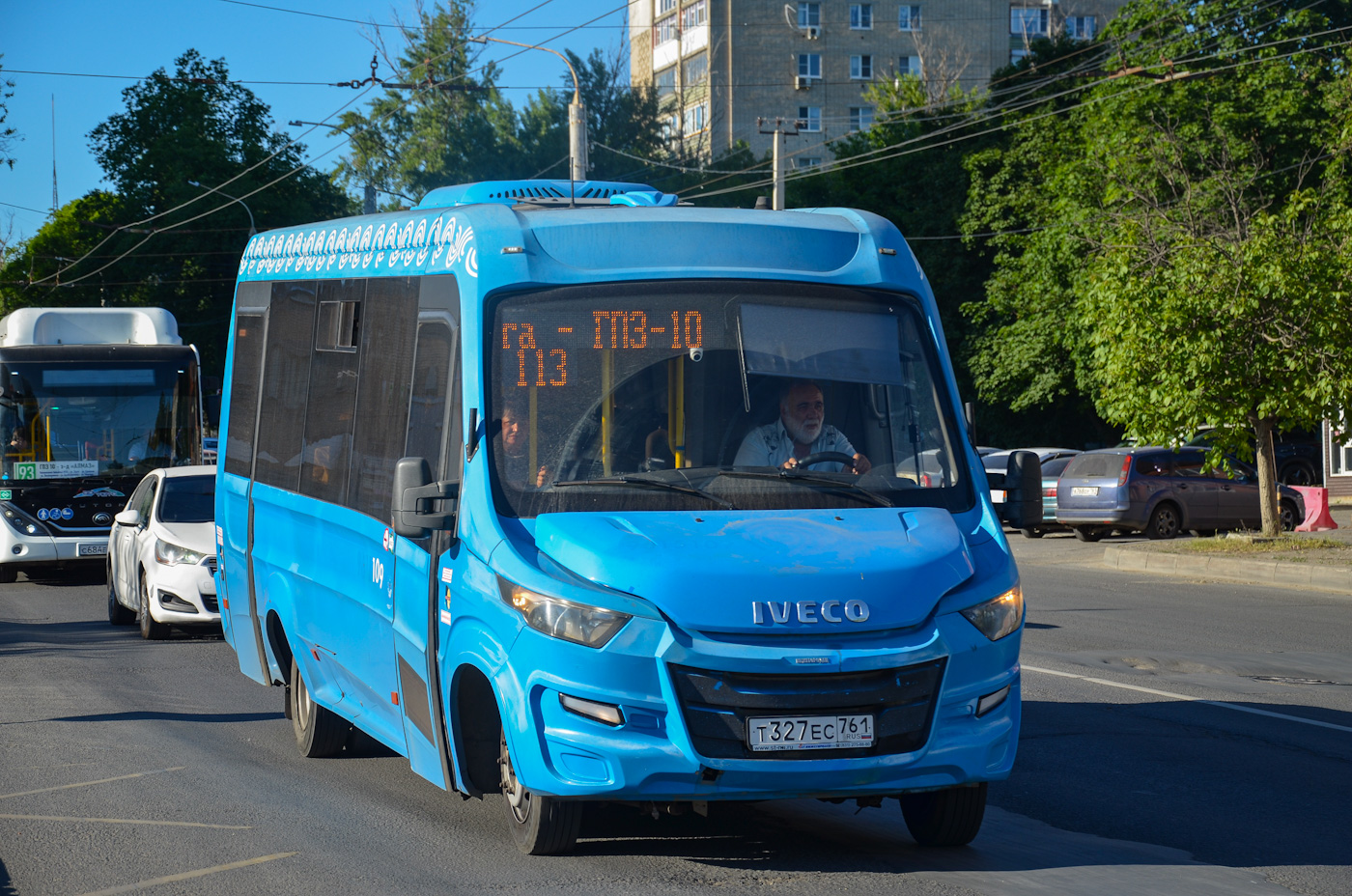 Ростовская область, Нижегородец-VSN700 (IVECO) № Т 327 ЕС 761