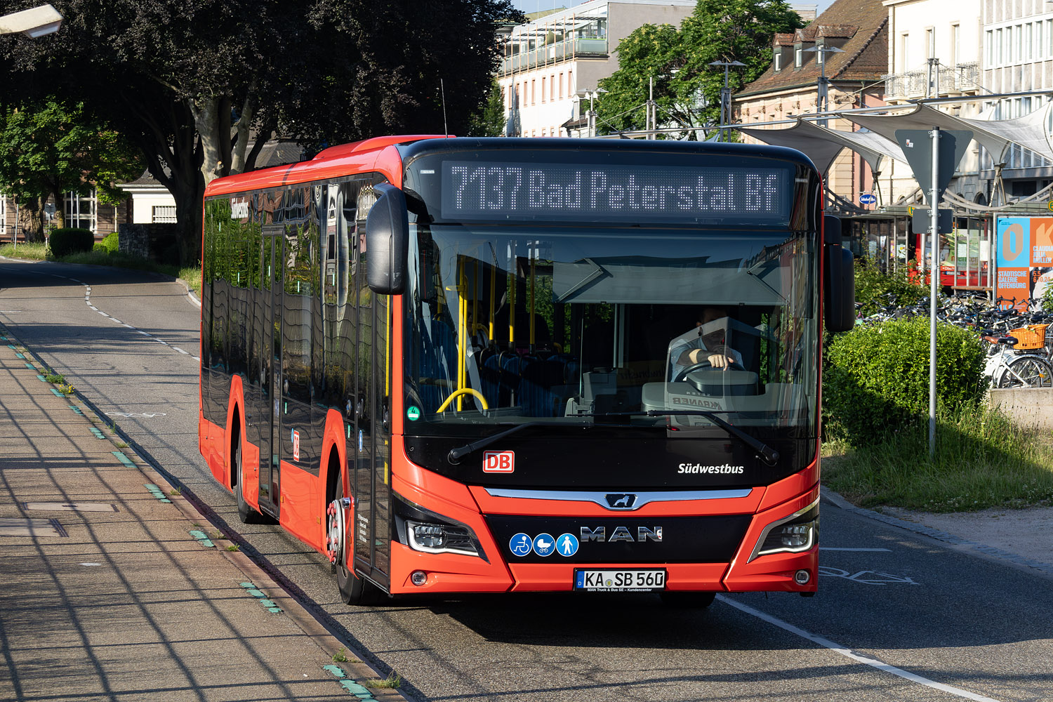 Баден-Вюртемберг, MAN 12C Lion's City 12 NL330 EfficientHybrid № KA-SB 560