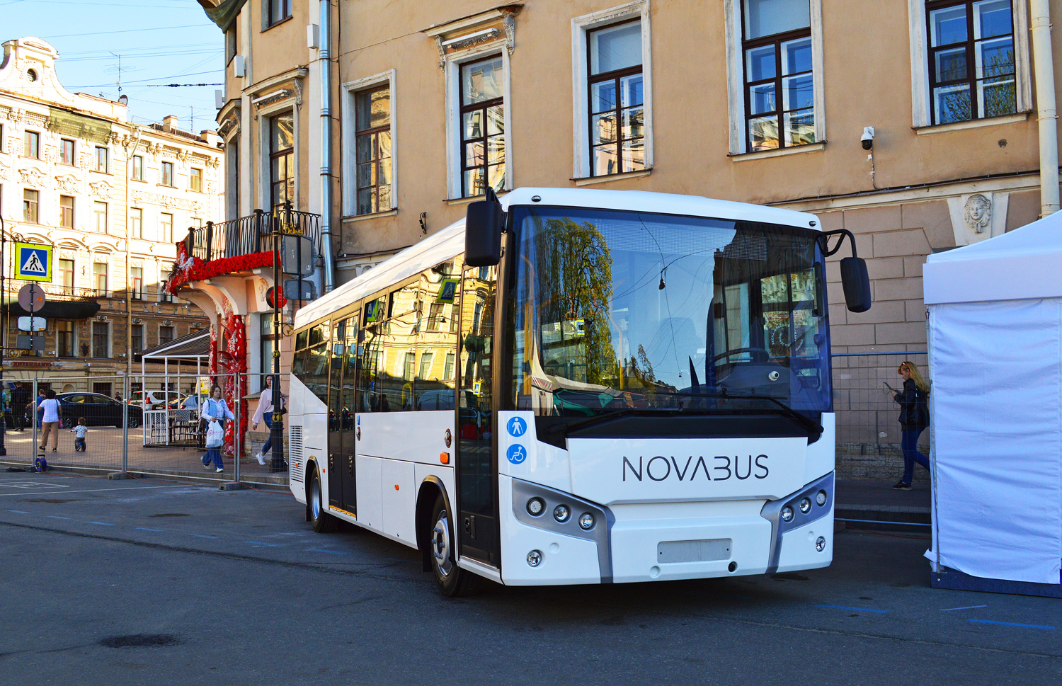 Санкт-Петербург, SAZ LE60 № Novabus; Санкт-Петербург — V Международный транспортный фестиваль "SPbTransportFest-2024"