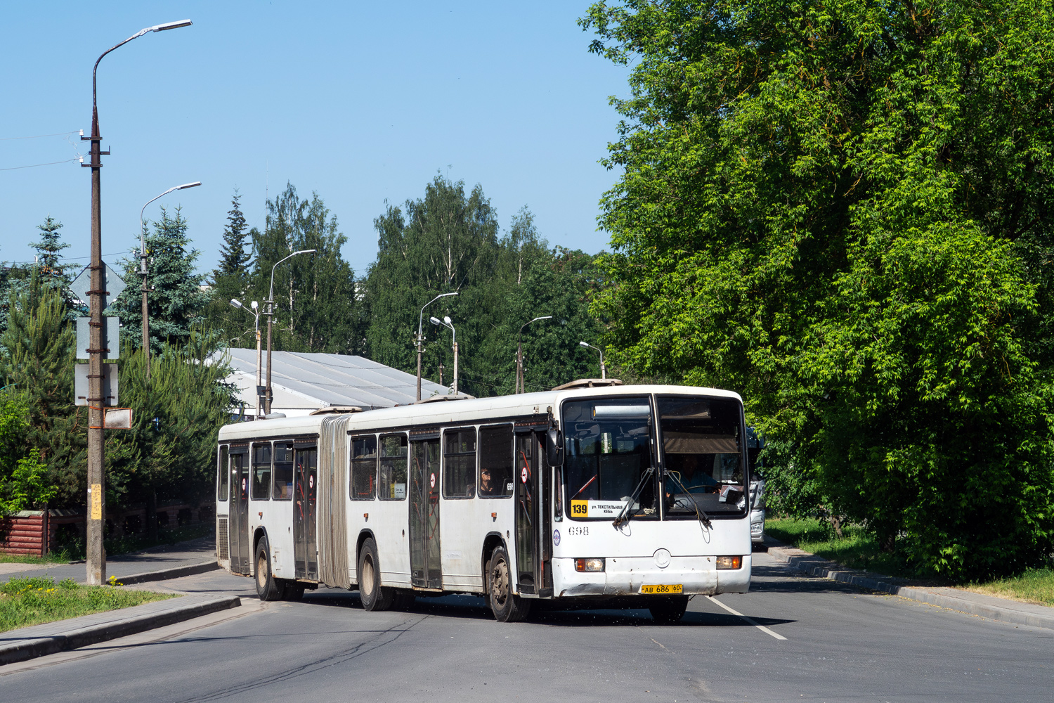 Псковская область, Mercedes-Benz O345G № 698