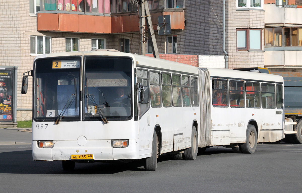 Псковская область, Mercedes-Benz O345G № 697