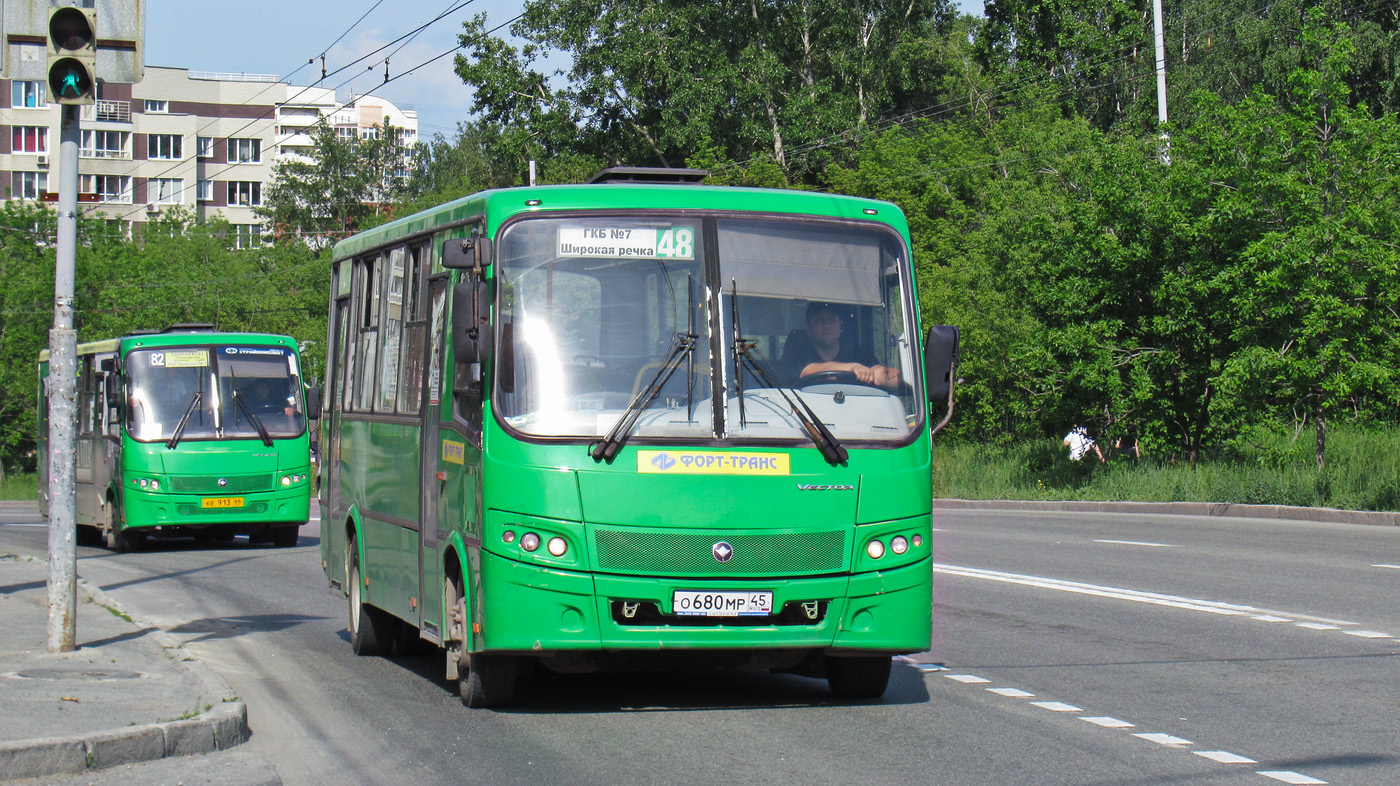 Свярдлоўская вобласць, ПАЗ-320412-04 "Вектор" № О 680 МР 45