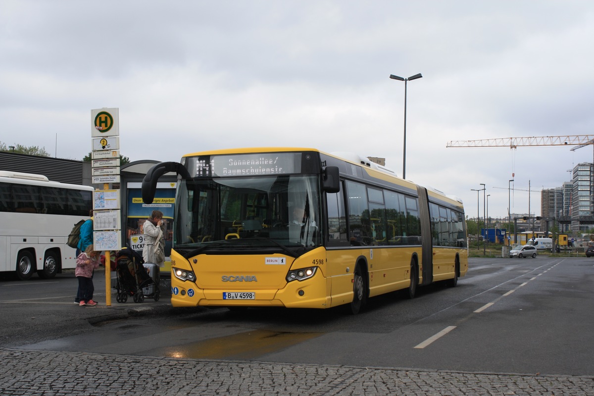 Berlín, Scania Citywide LFA č. 4598