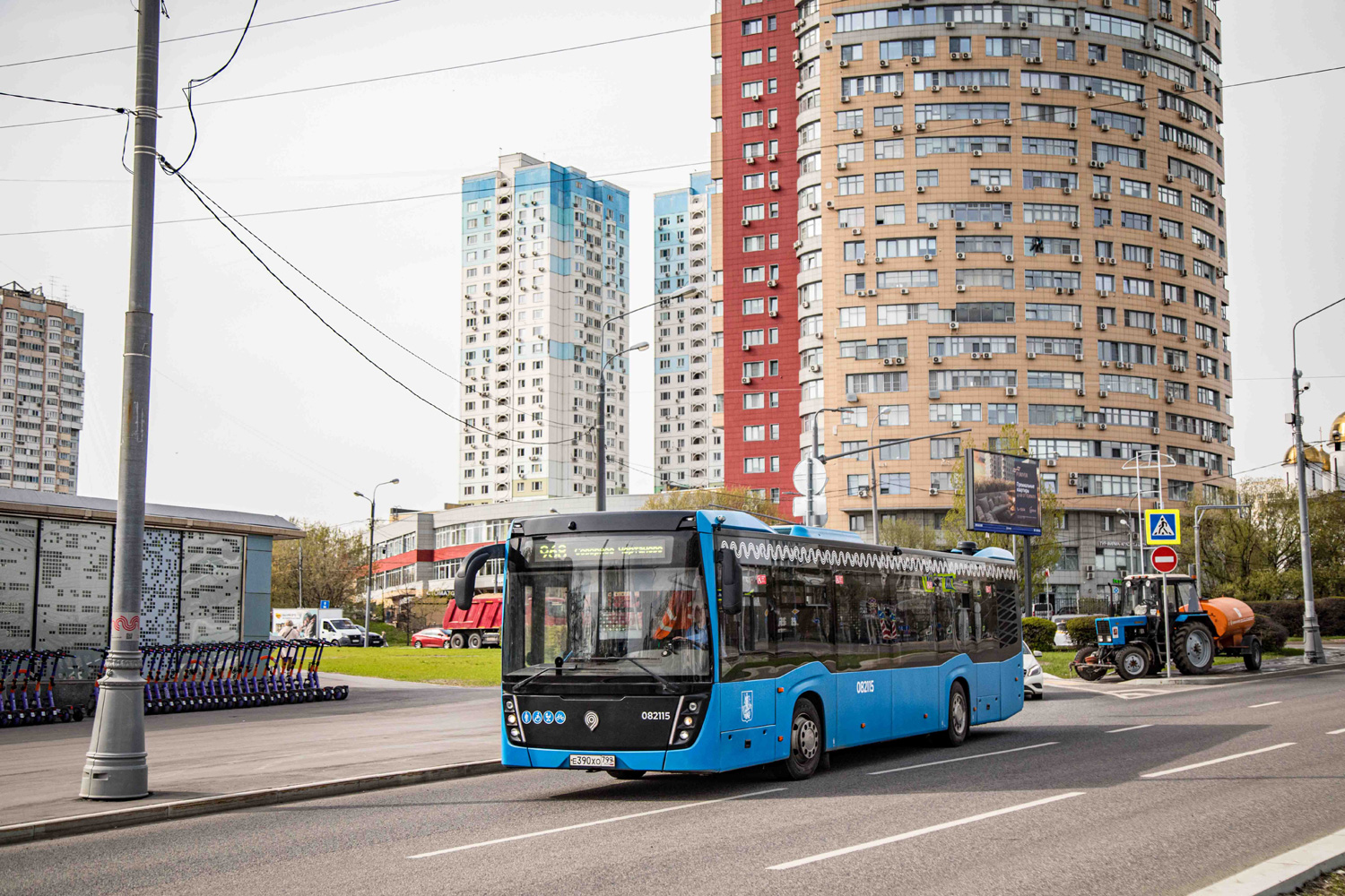 Москва, НефАЗ-5299-40-52 № 082115