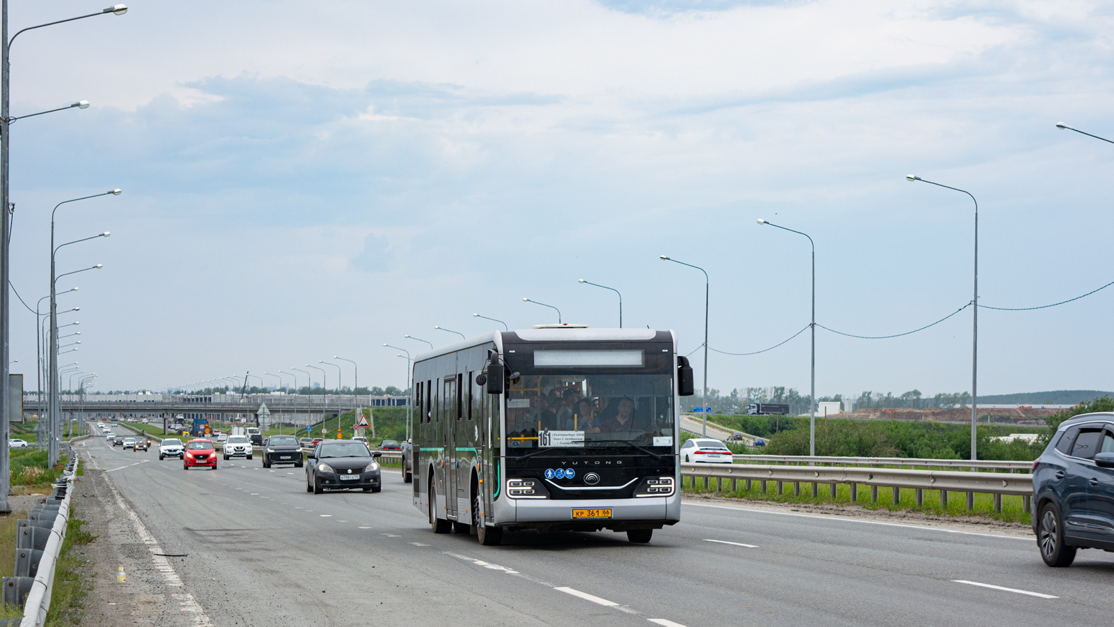 Свердловская область, Yutong ZK6116HG № КР 361 66