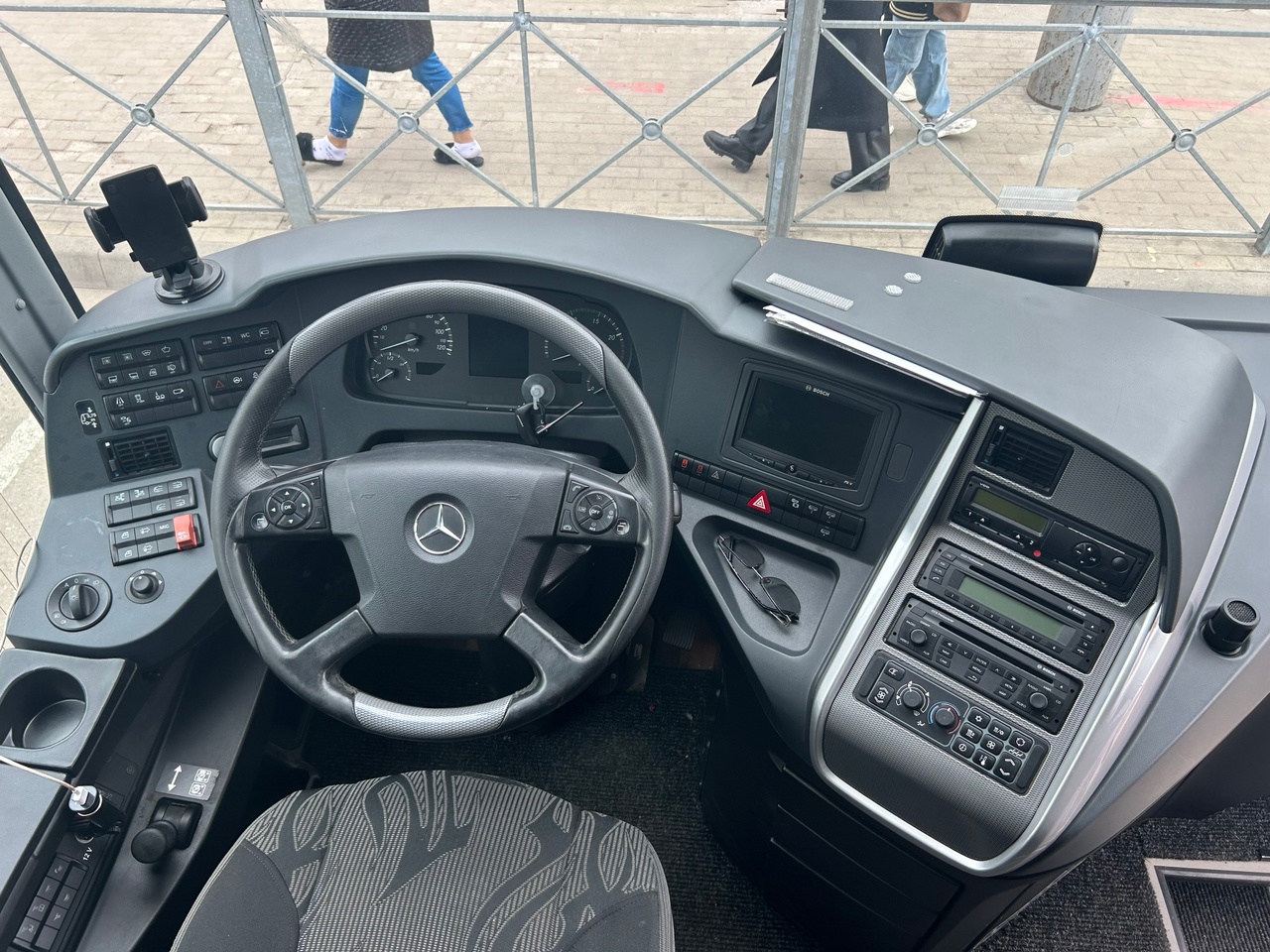 Польша, Mercedes-Benz Travego II M Edition 1 16RHD № GD 9J981