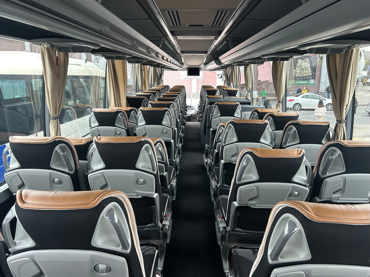 Польша, Mercedes-Benz Travego II M Edition 1 16RHD № GD 9J981